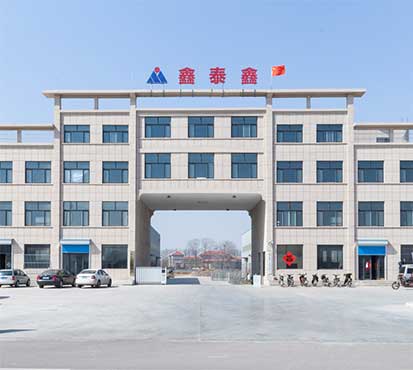 硫化設備生產廠家-山東草莓视频二维码智能裝備有限公司的廠房一角